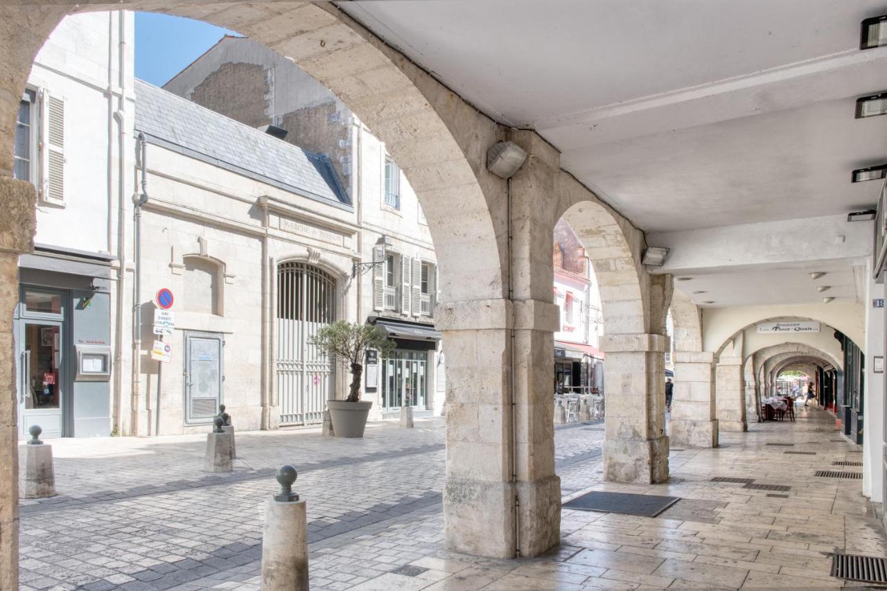 Le Perroquet De La Rochelle Apartment ลาโรแชล ภายนอก รูปภาพ