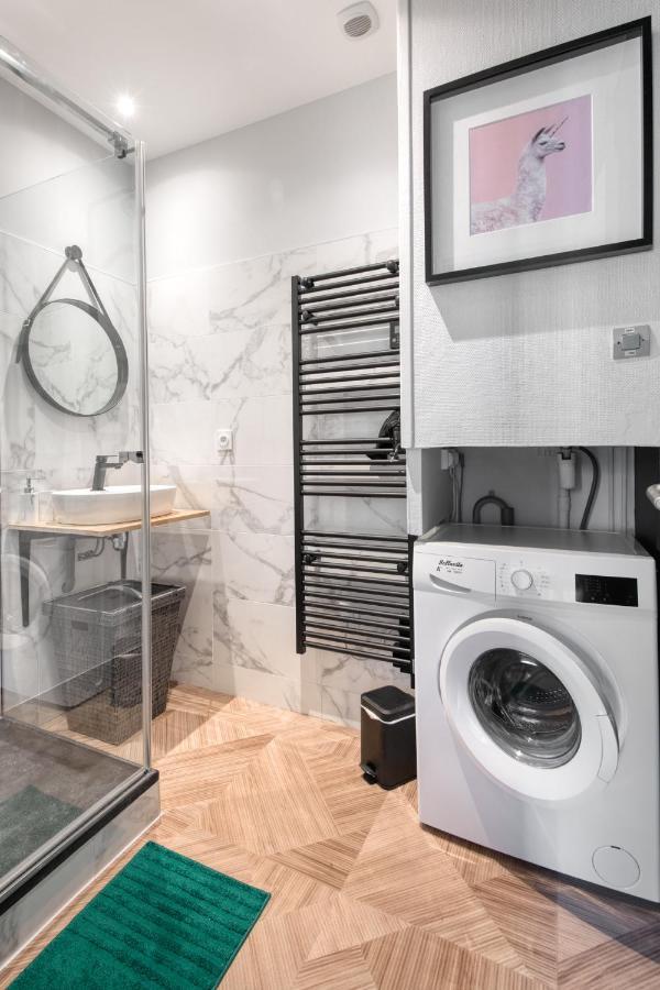 Le Perroquet De La Rochelle Apartment ลาโรแชล ภายนอก รูปภาพ